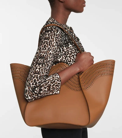 Lili 24 Bag - Golden Brown