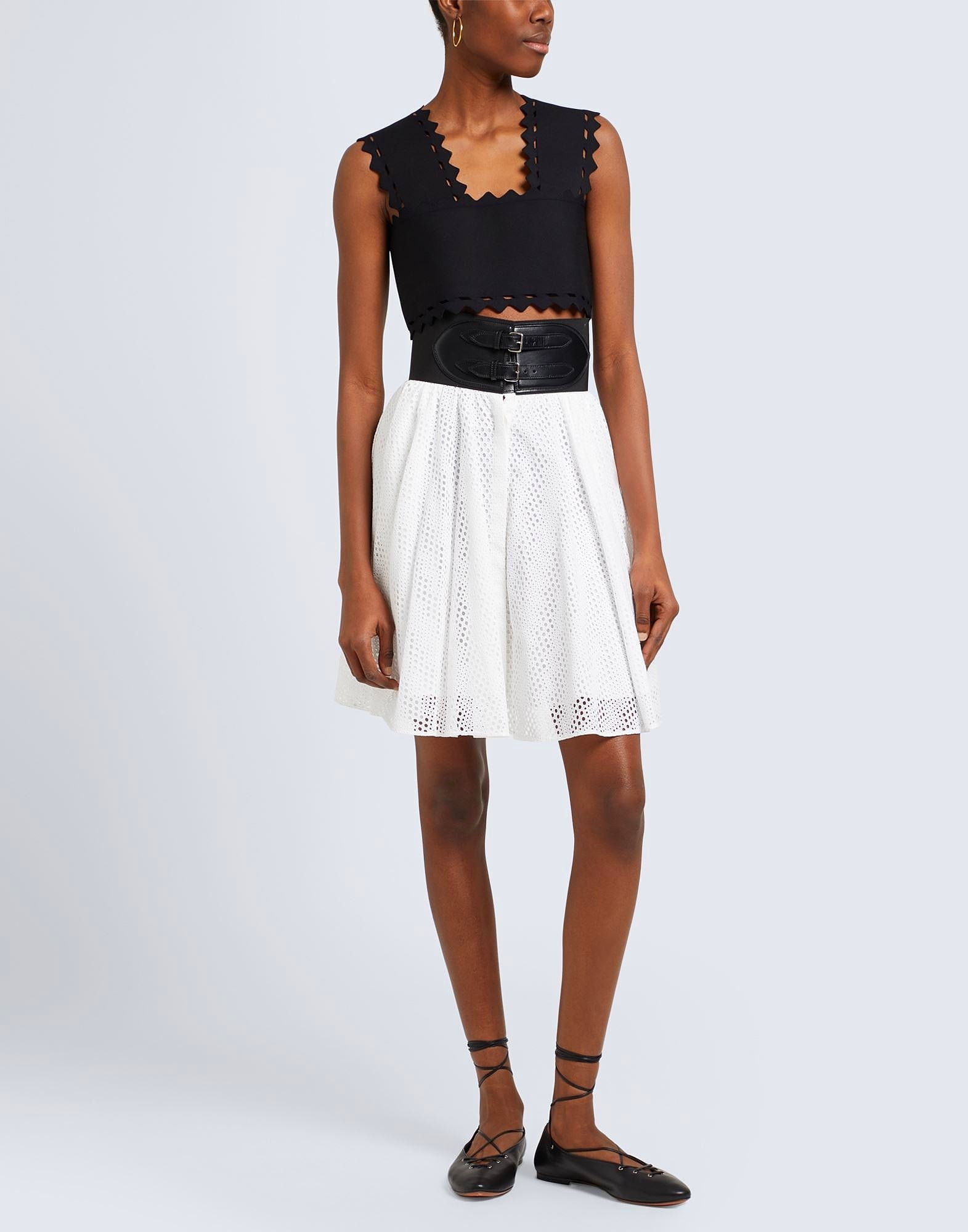 Belted skirt with wave embroidery - White