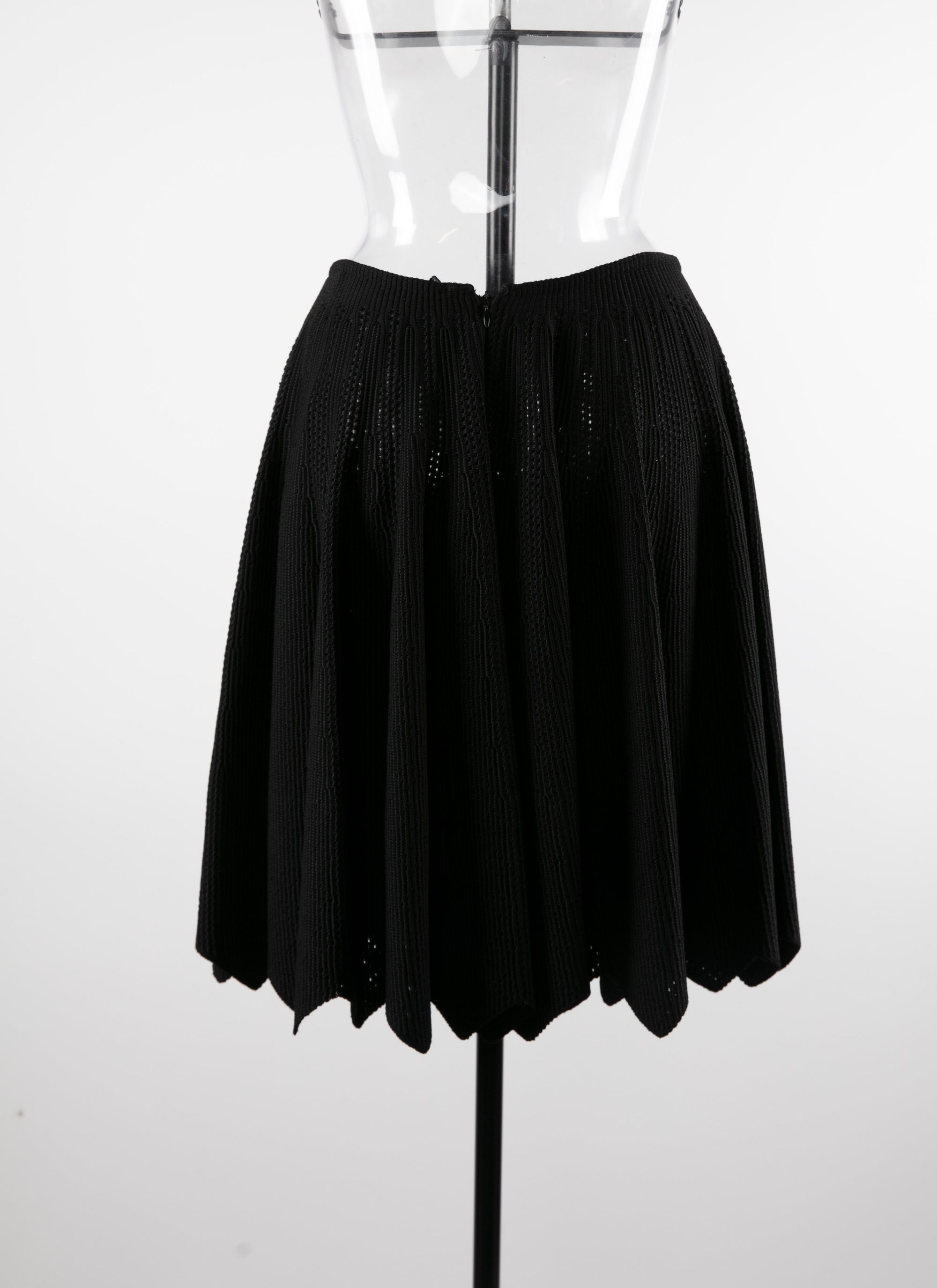 Jupe plissée en maille ajourée - Noir