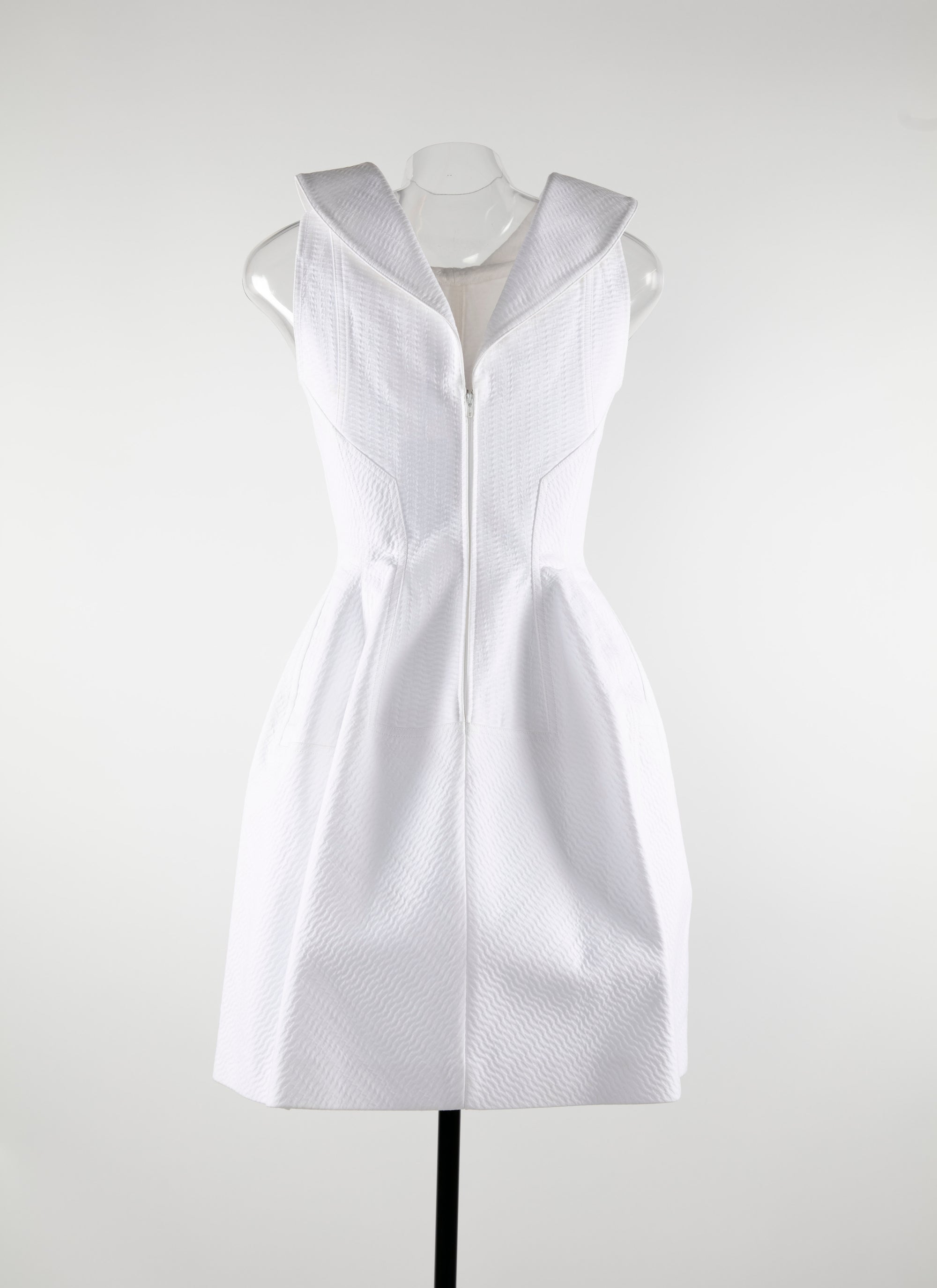 Robe courte évasée sans manches à col chemise - Blanc