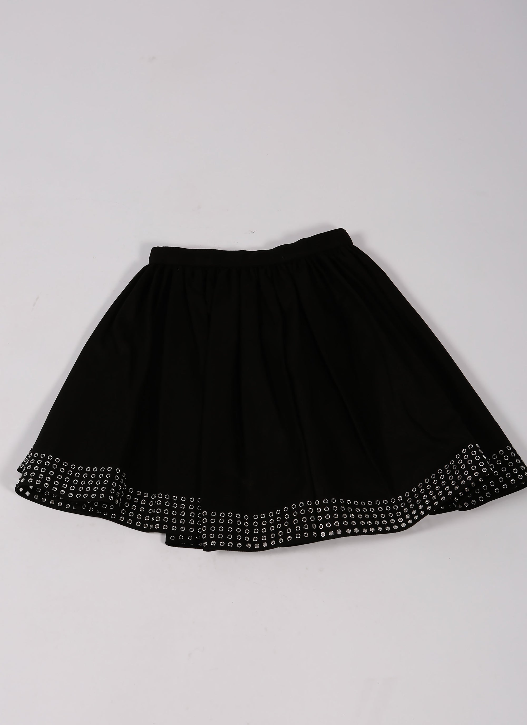 Jupe courte à œillets asymétrique - Noir