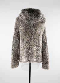 Long-sleeved faux fur jumper with wool hood - Nude & White