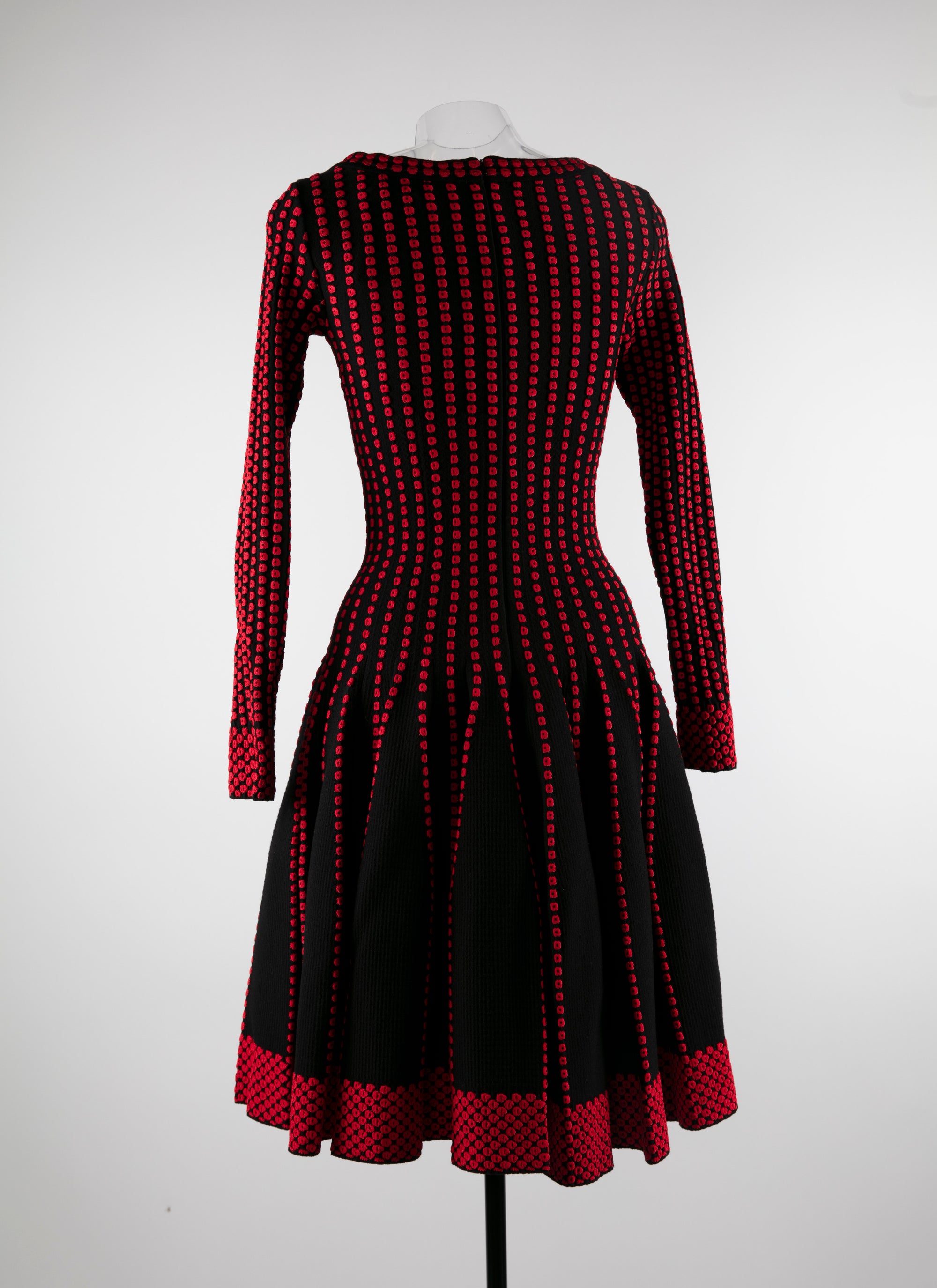 Robe regular à plis en laine - Noir & Rouge