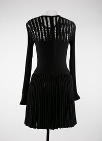 Robe courte plissée à manches longues en laine - Noir