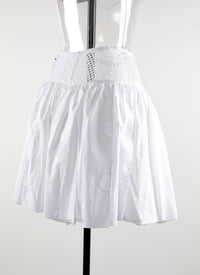 Pleated mini-skirt with openwork details - White