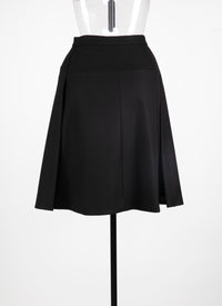 Wool skirt with zip and patch pockets - Black intense