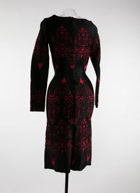 Fitted dress with lace - Black & Ruby