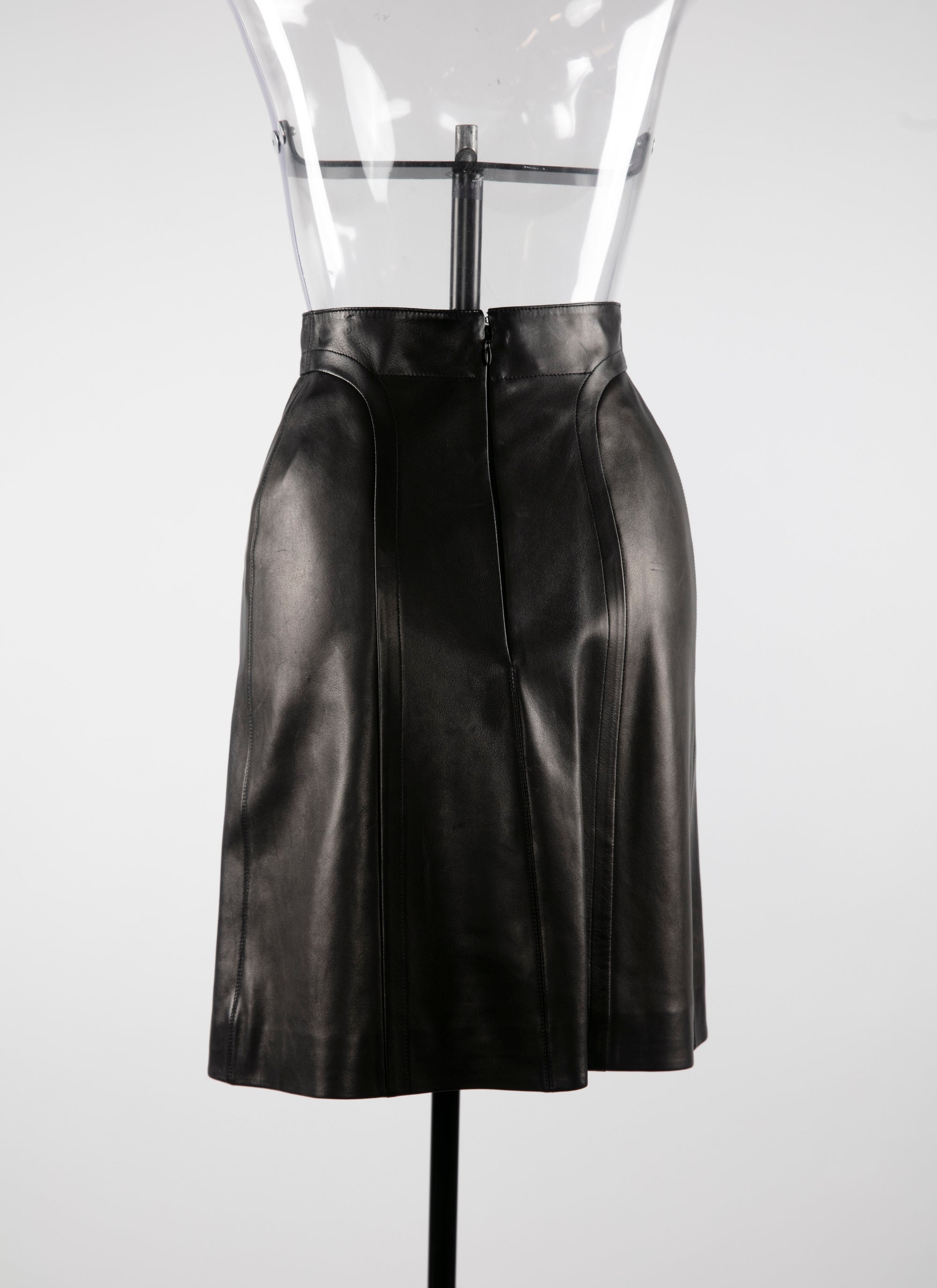 Straight leather skirt with seam detail - Intense Black