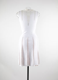 Sleeveless dress with lace detail - White