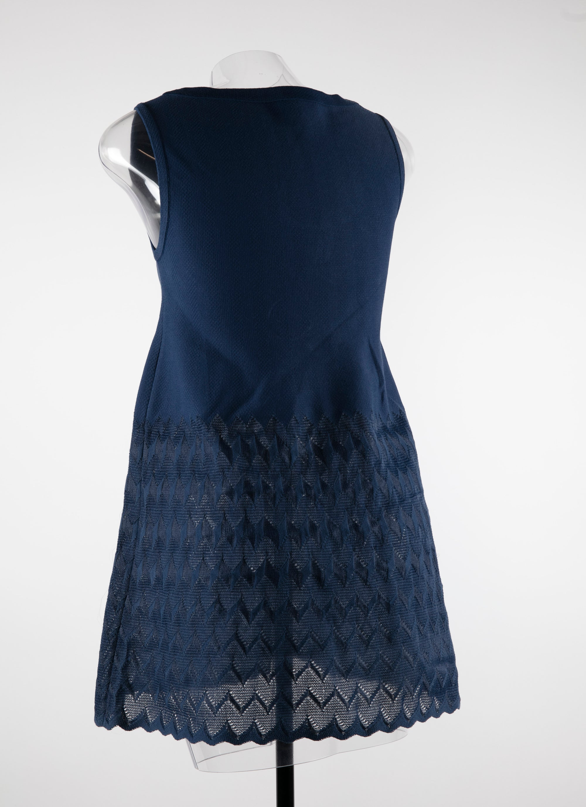 Sleeveless dress with patterned skirt - Navy