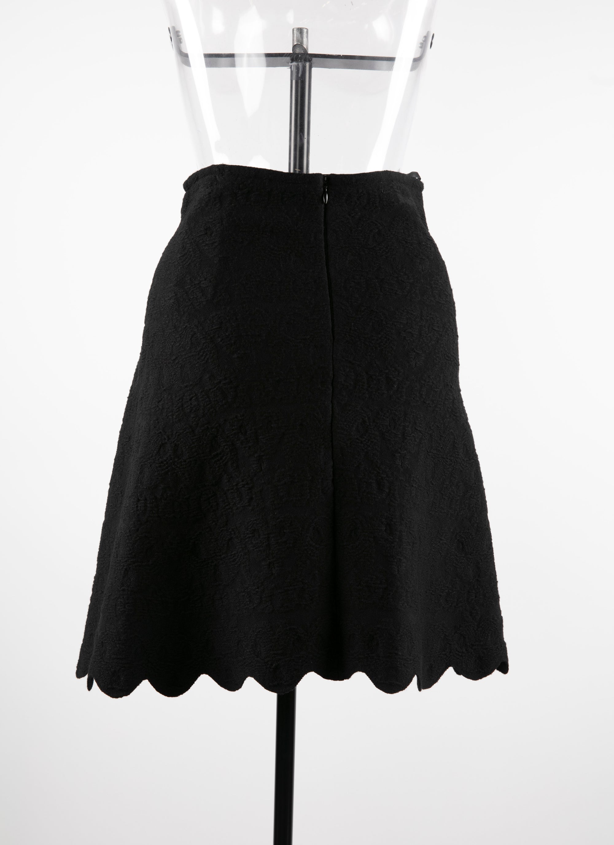 Embroidered wool short skirt with rounded hem - Black intense
