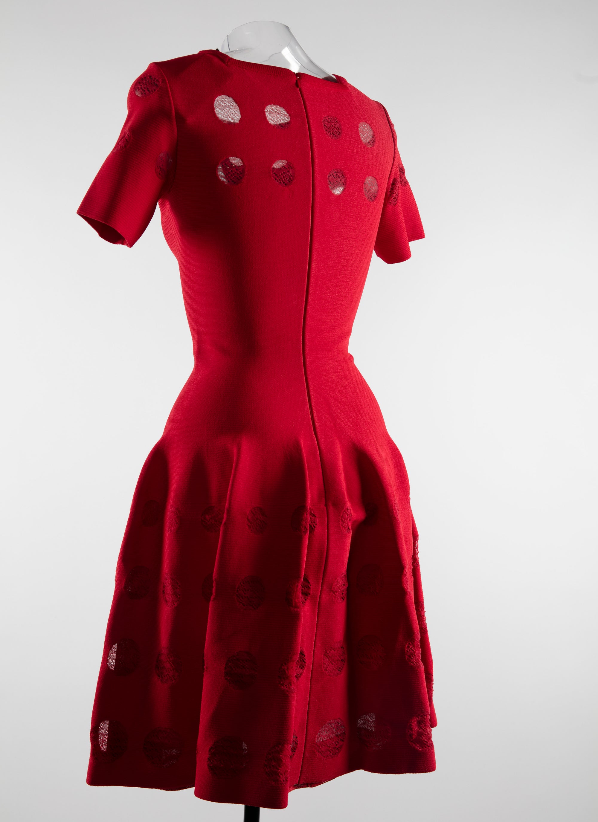 Short-sleeved tulle dress - Lacquer