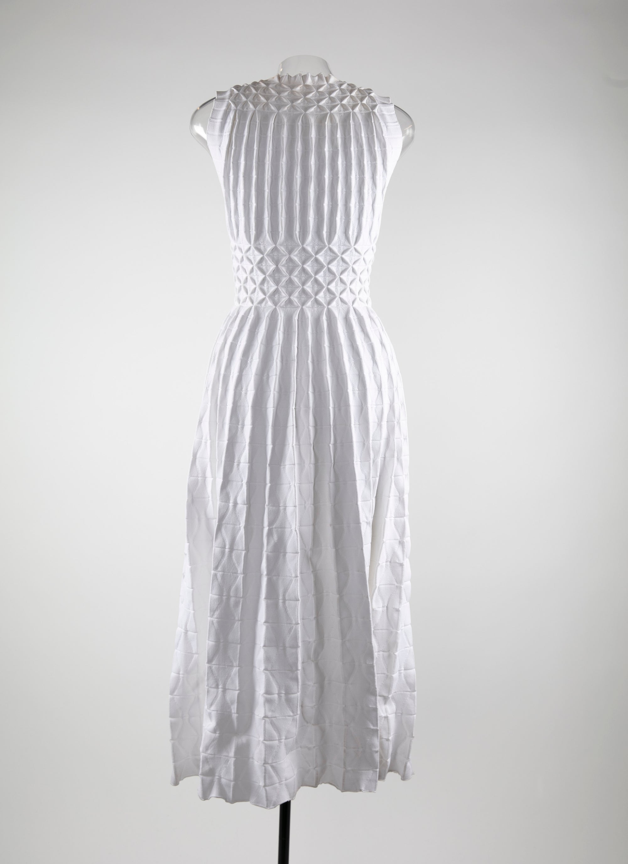 Sleeveless origami effect pleated nigali dress - Optic White