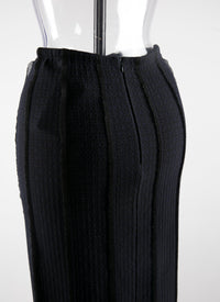 Long skirt in wool fitted and flared - Night & Black