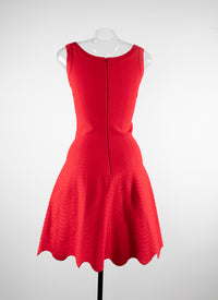 Dress with non-adjustable straps - Scarlet