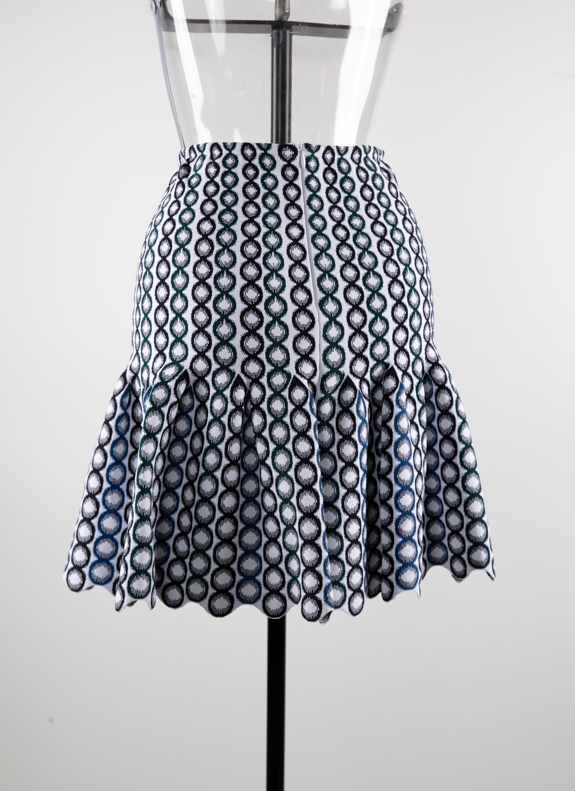 Short flared skirt with contrasting pattern - Multicolour