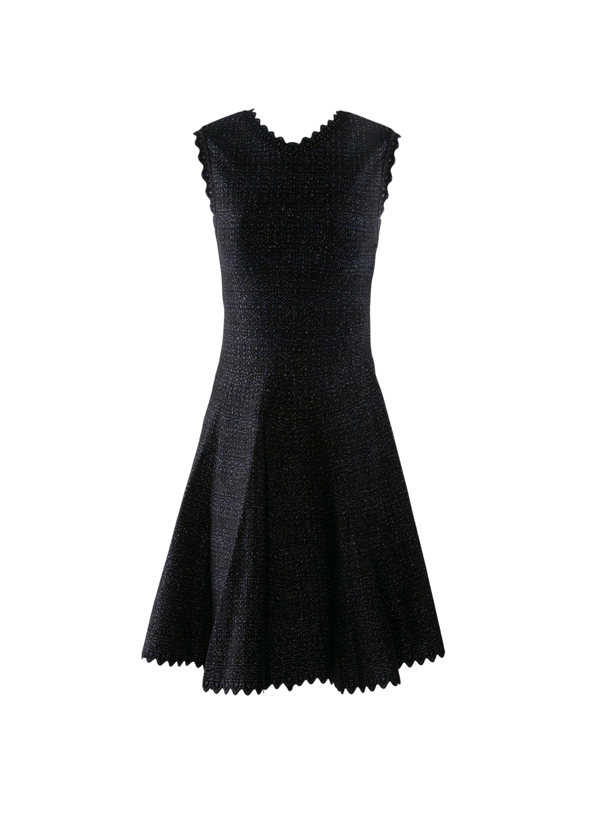 Flowing dress with scalloped hem in wool - Black & Night