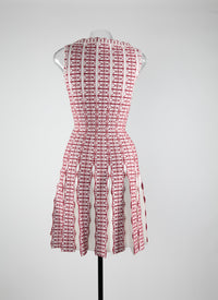 Robe à encolure festonnée à plis - Blanc & Rouge