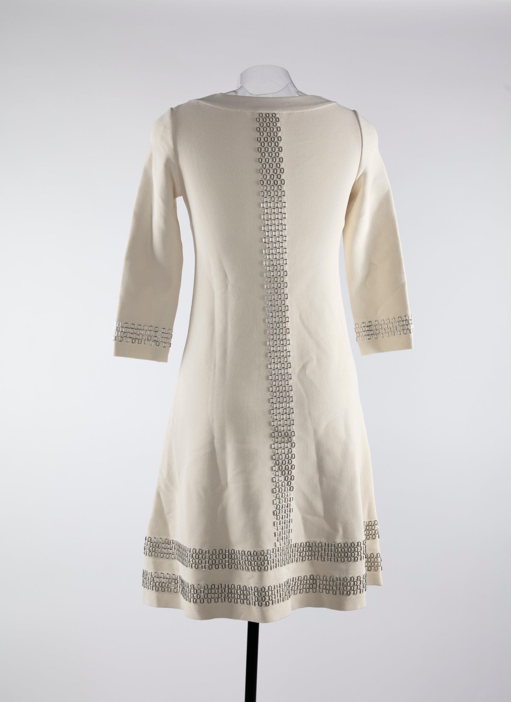 Robe à manches 3/4 à motif argenté - Ecru