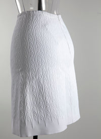 Short skirt with geometric embroidery detail - White