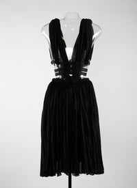 Short v-neck dress with gathered cut-outs - Black intense