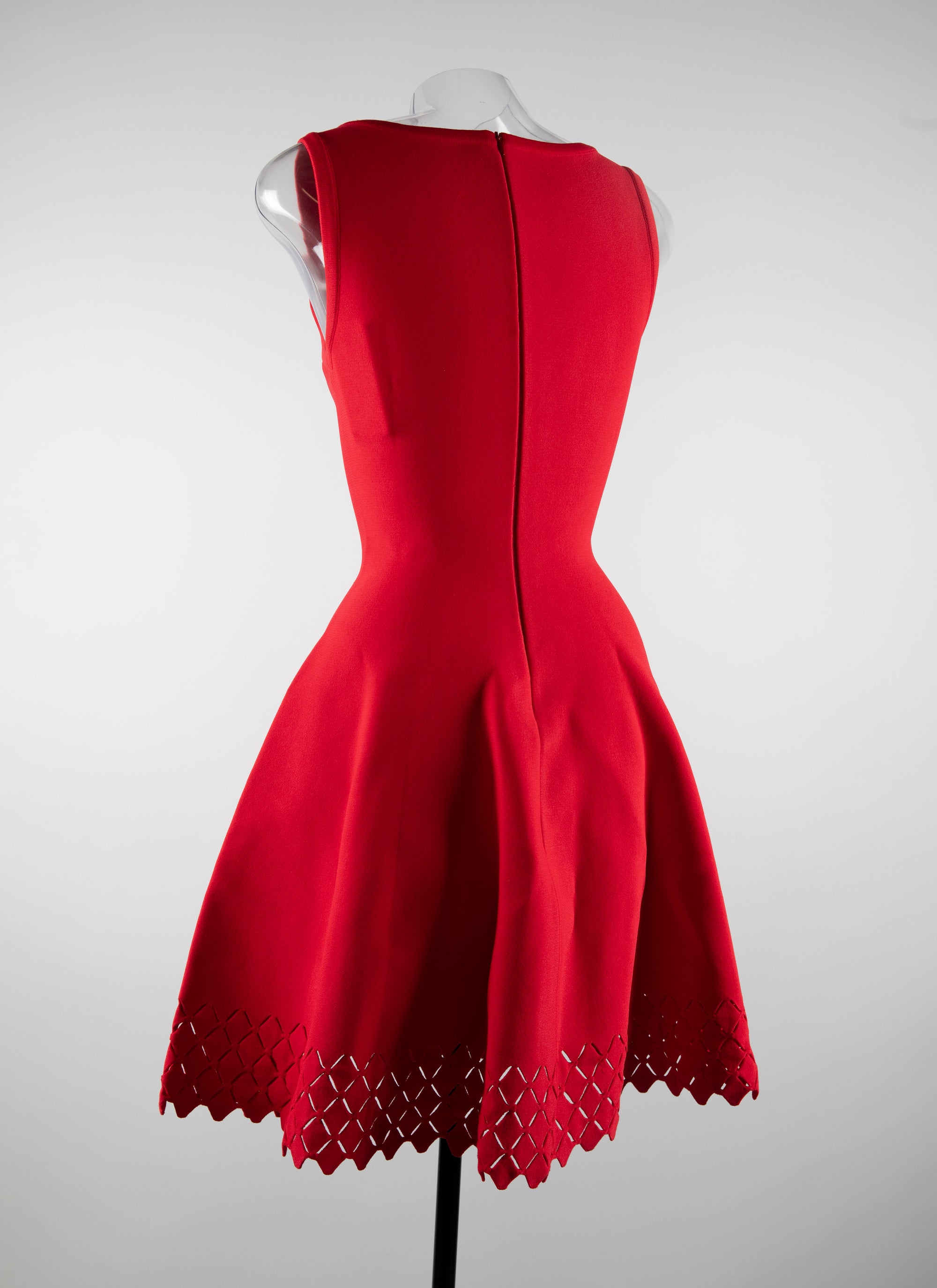 Openwork sleeveless dress - Scarlet