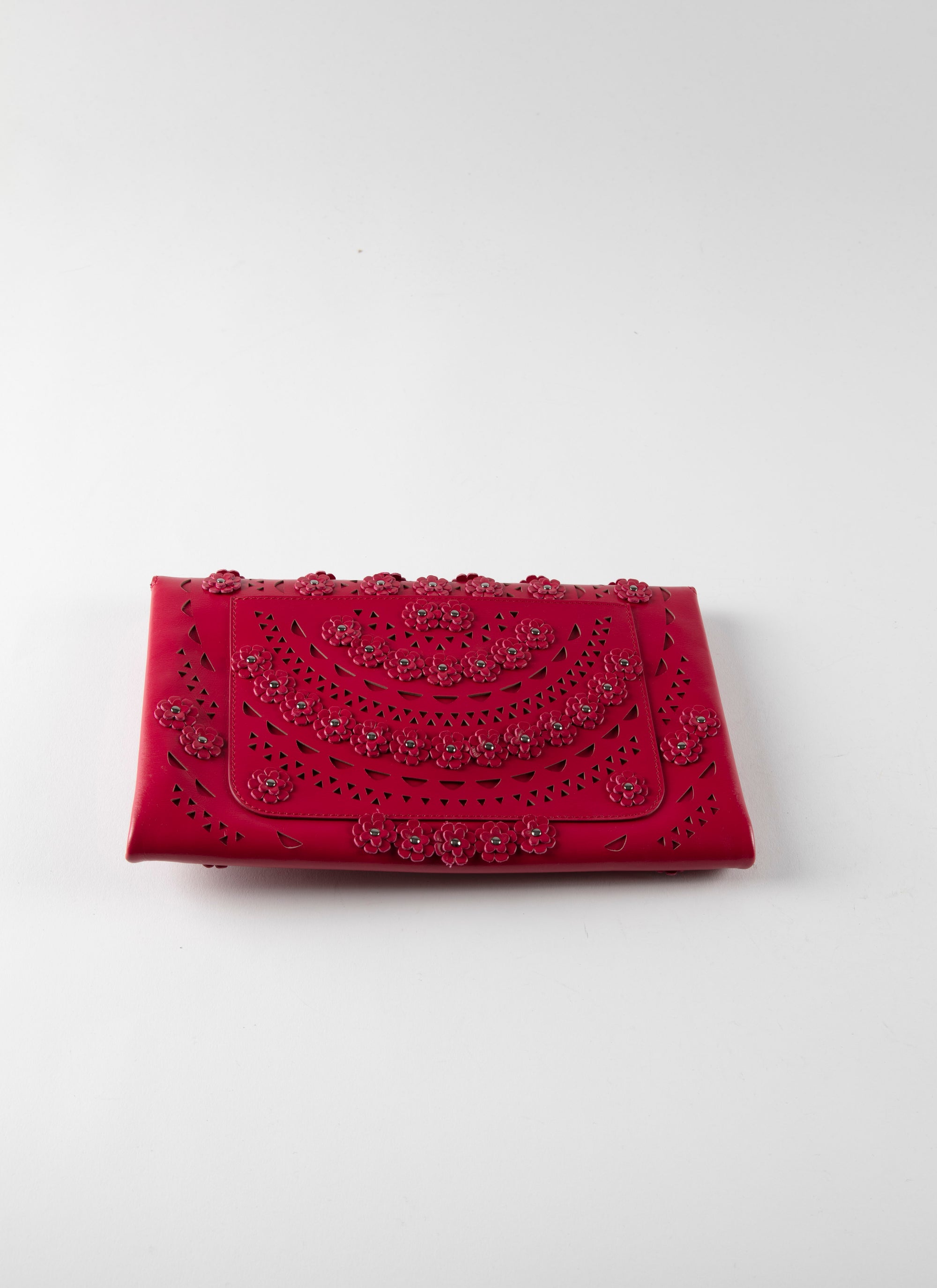 Oum flower clutch bag in leather - Raspberry