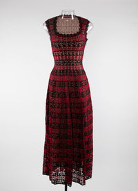 Scalloped square neck sleeveless dress - Black & Red