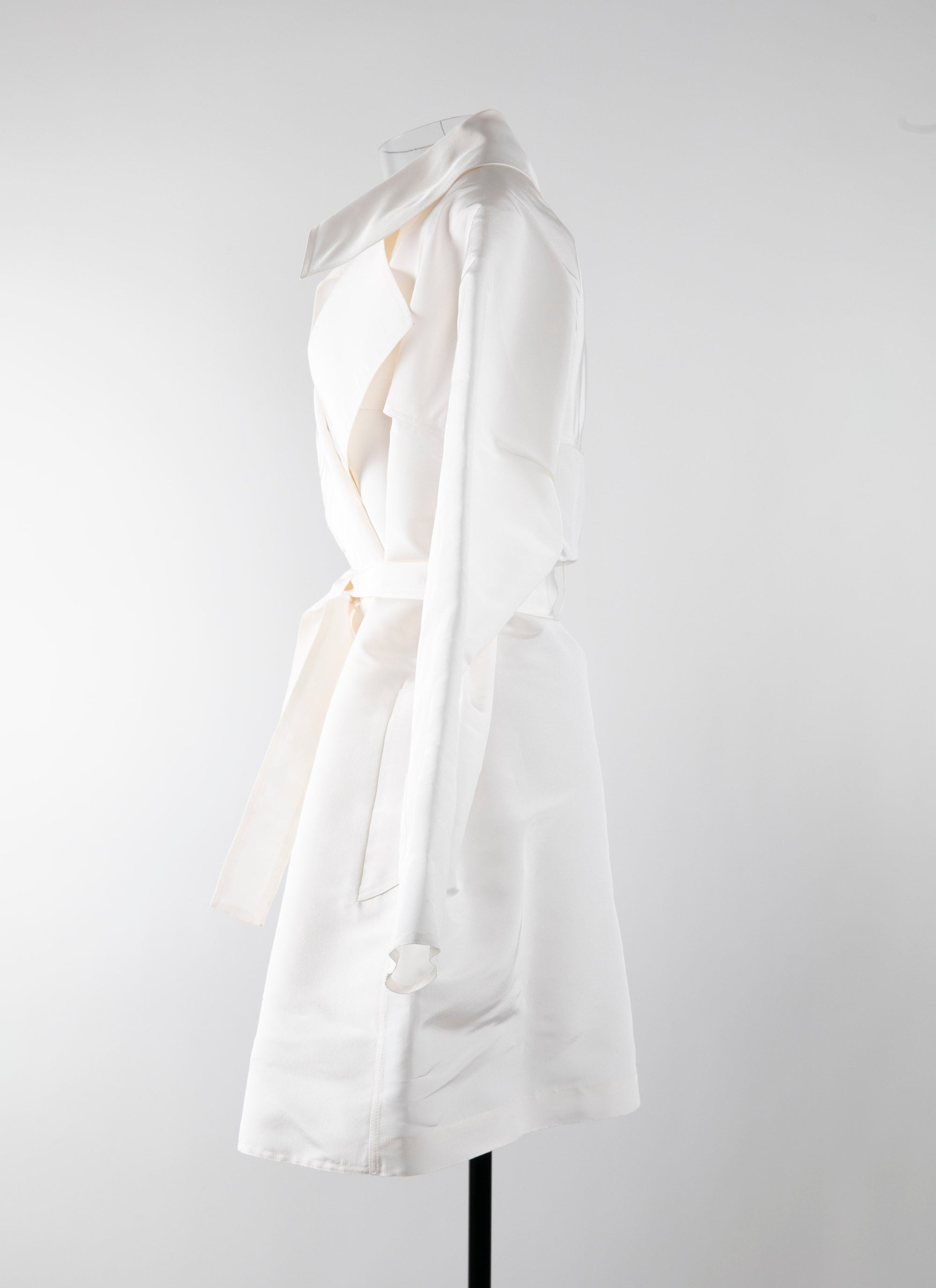Silk trench coat - White