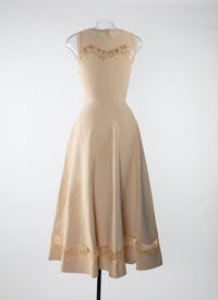 Lace mid-length skater dress - Light Beige