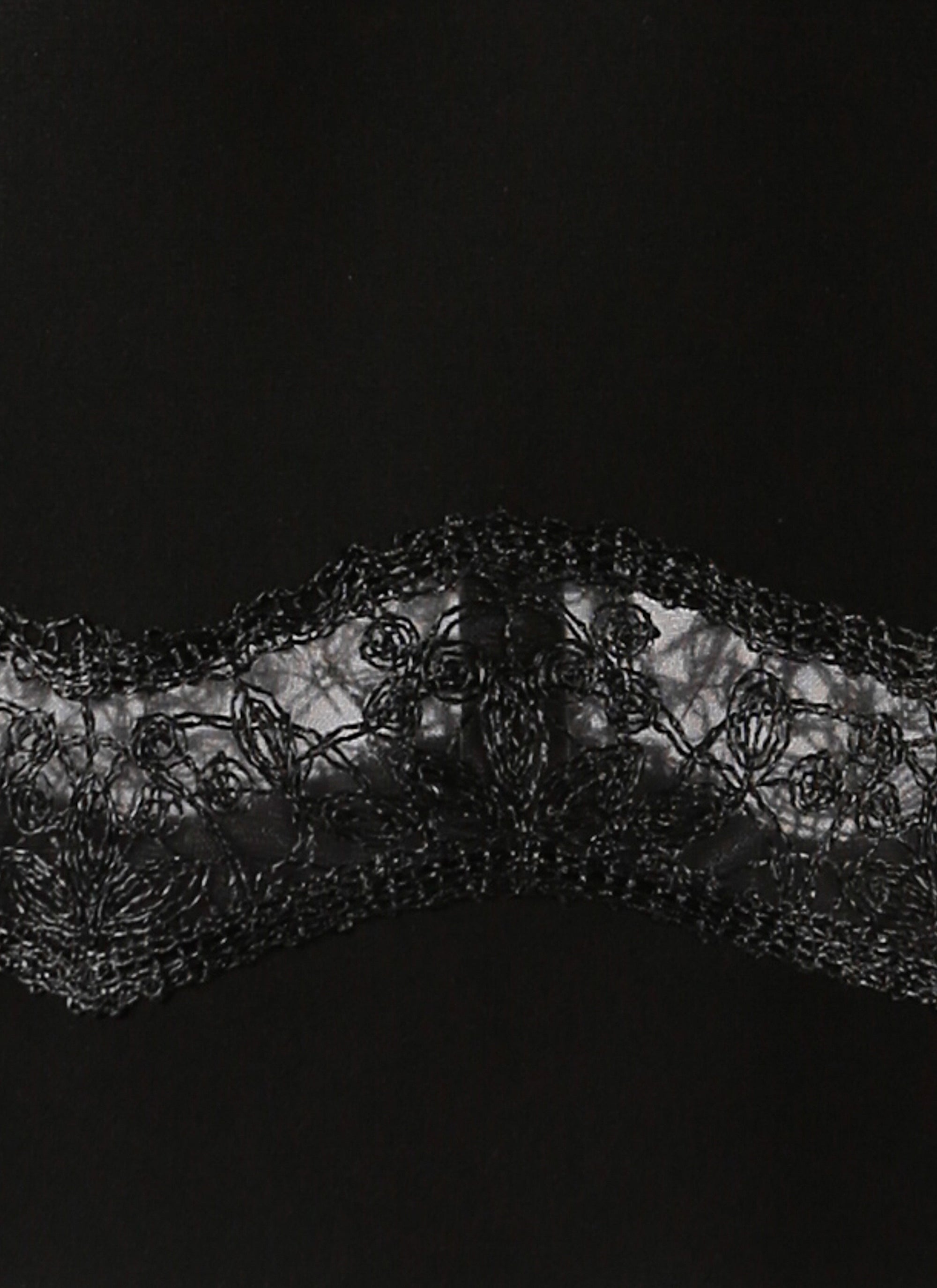 Sleeveless lace tunic - Black intense