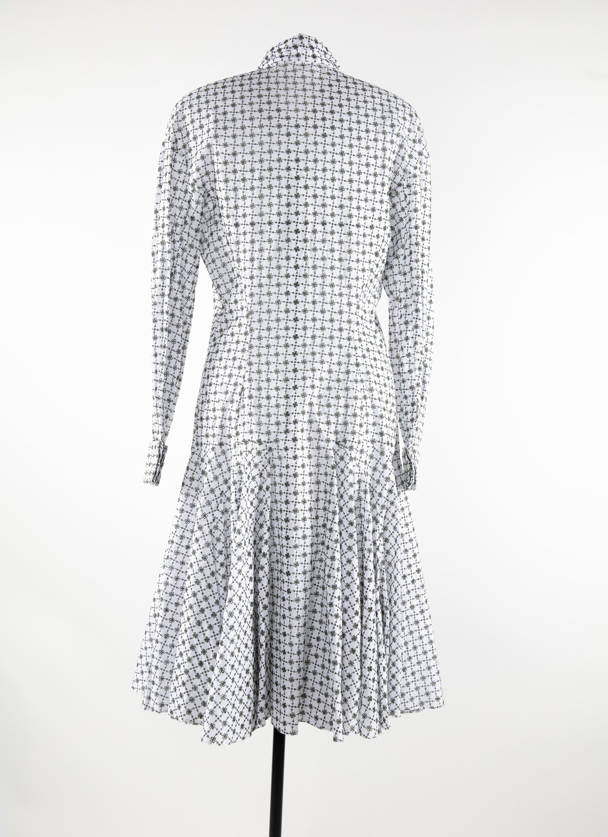 Long-sleeved shirt collar dress - White & Green