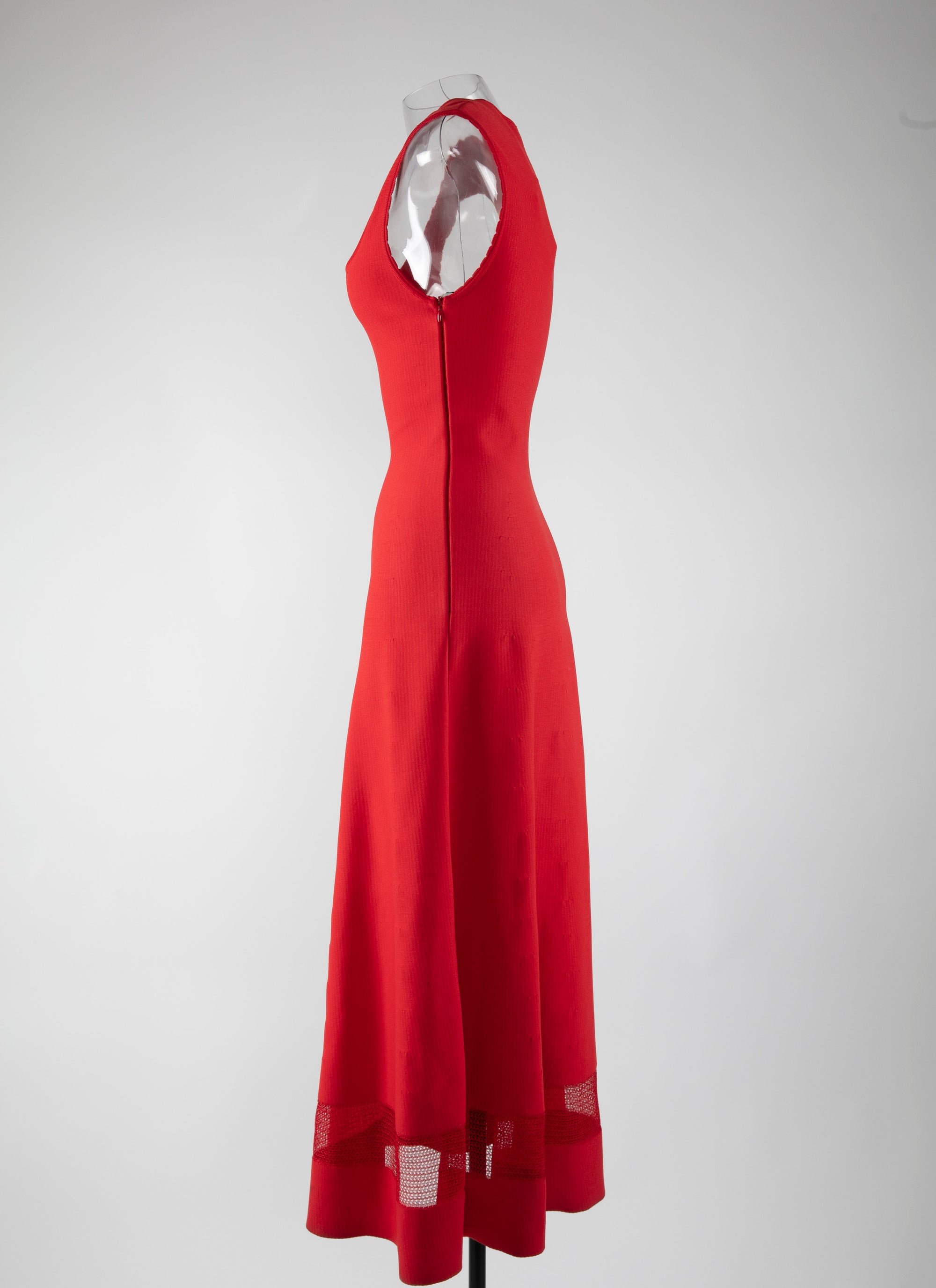 Sleeveless dress with sheer detail - Scarlet