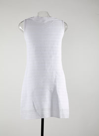 Sleeveless boat-neck tunic - White