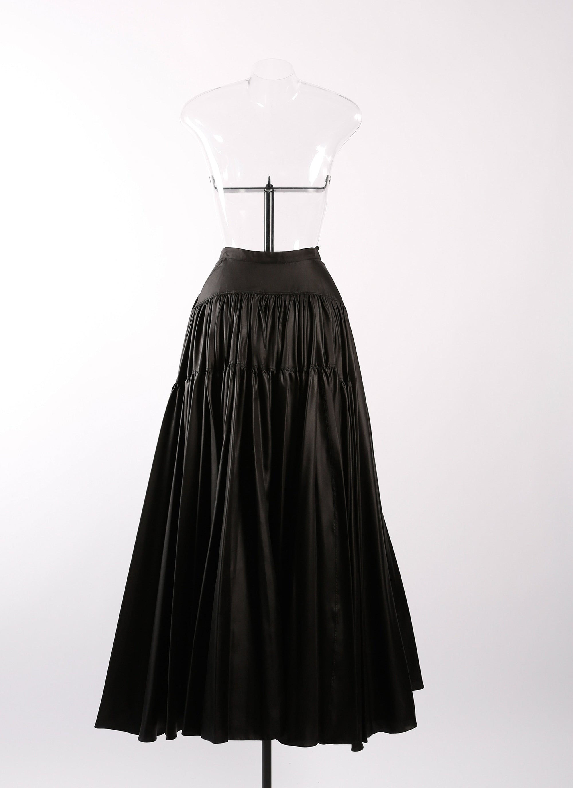 Long buttoned skirt with seam detail - Intense Black