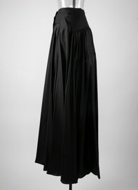 Long buttoned skirt with seam detail - Intense Black
