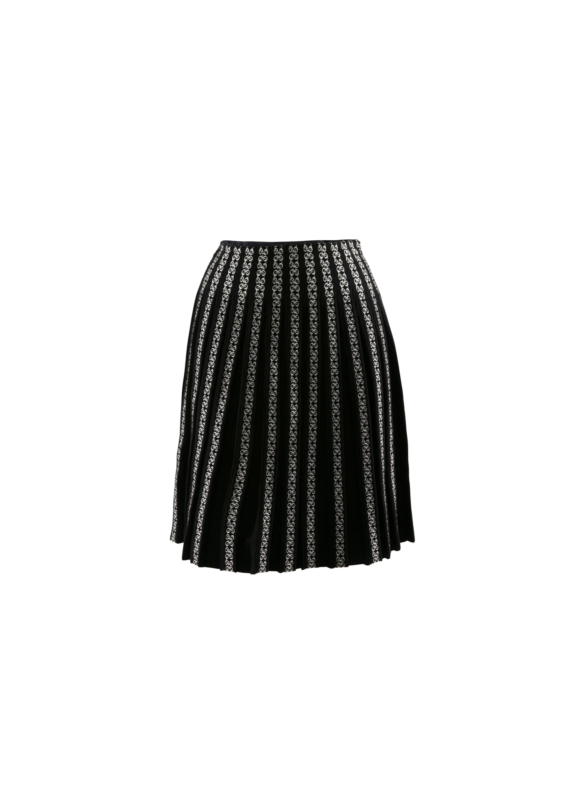 Short pleated skirt with contrasting details - Black & White