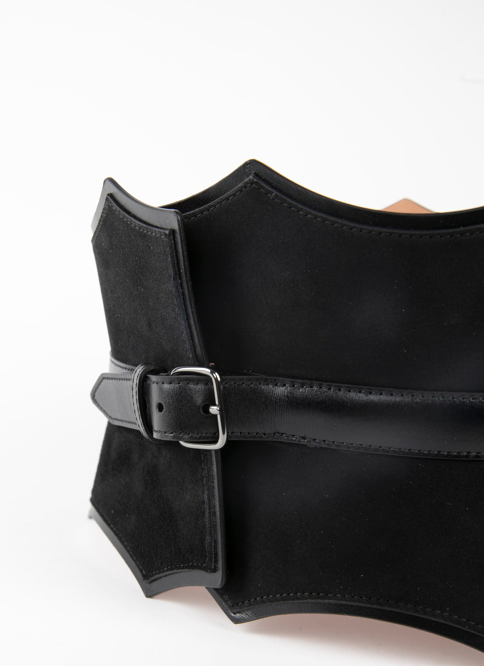 Small pattern corset belt in leather - Charcoal Black