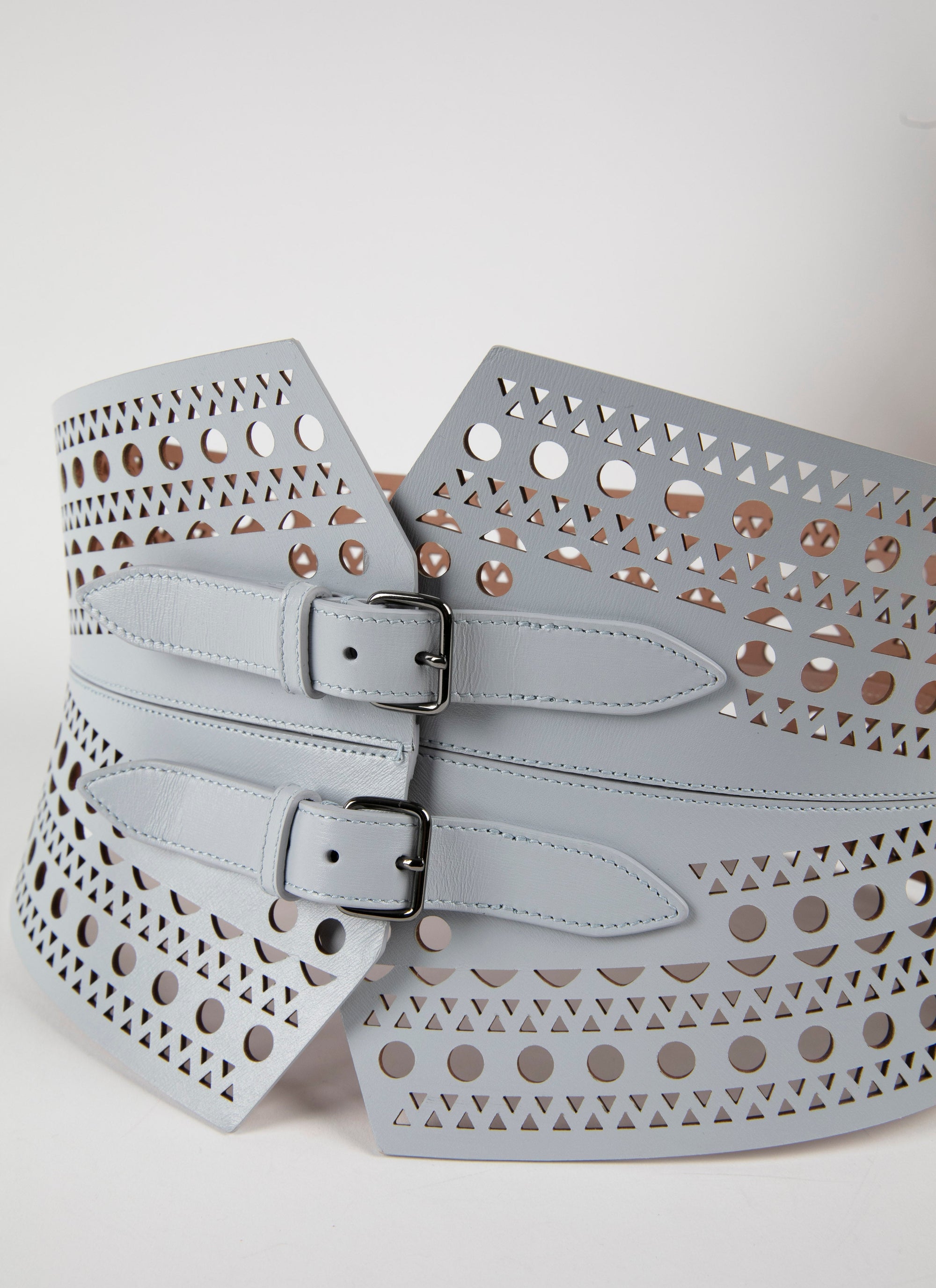 Perforated double buckle leather strapless belt - Nuage