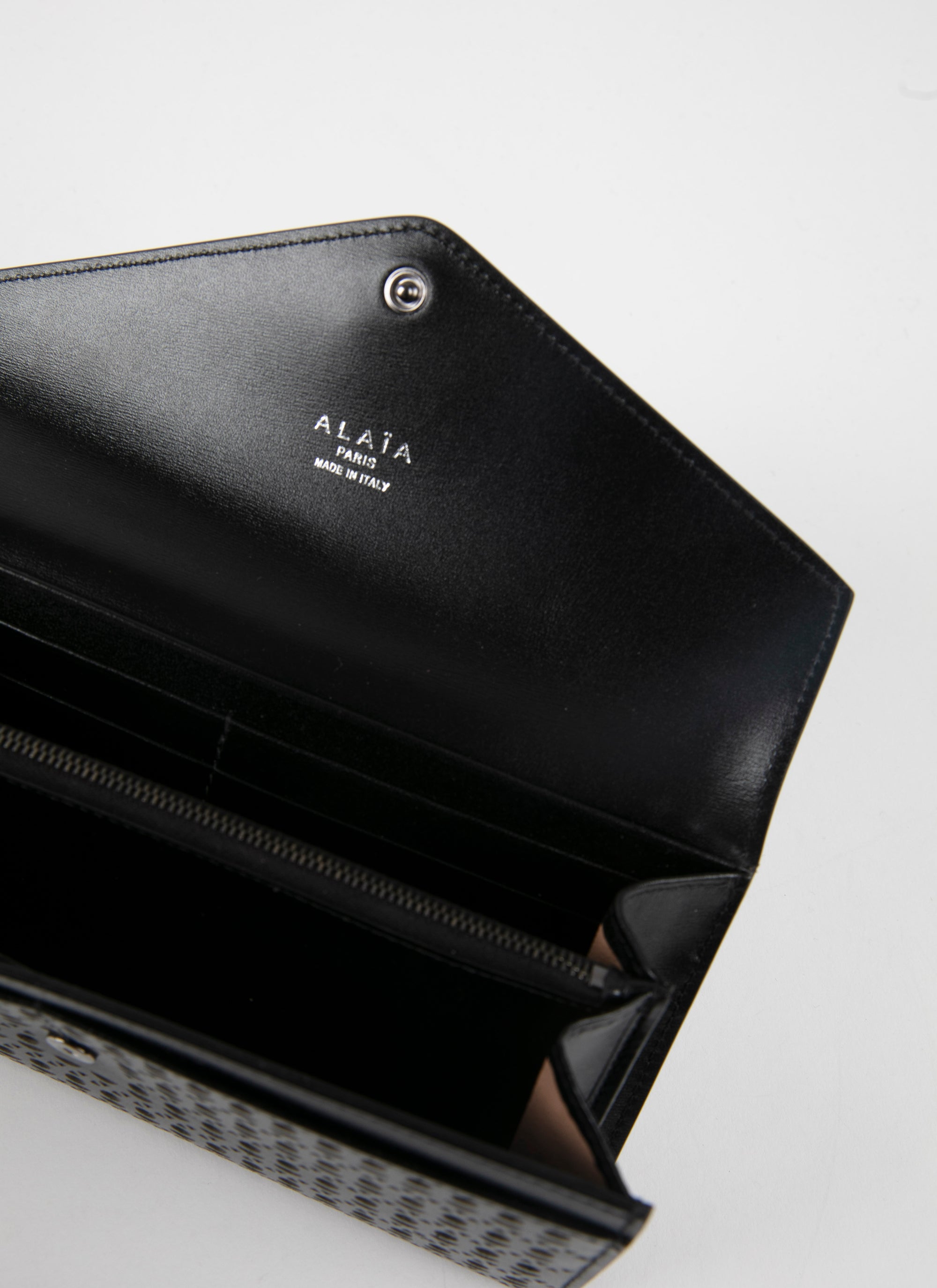 Openwork flap wallet in leather - Black intense