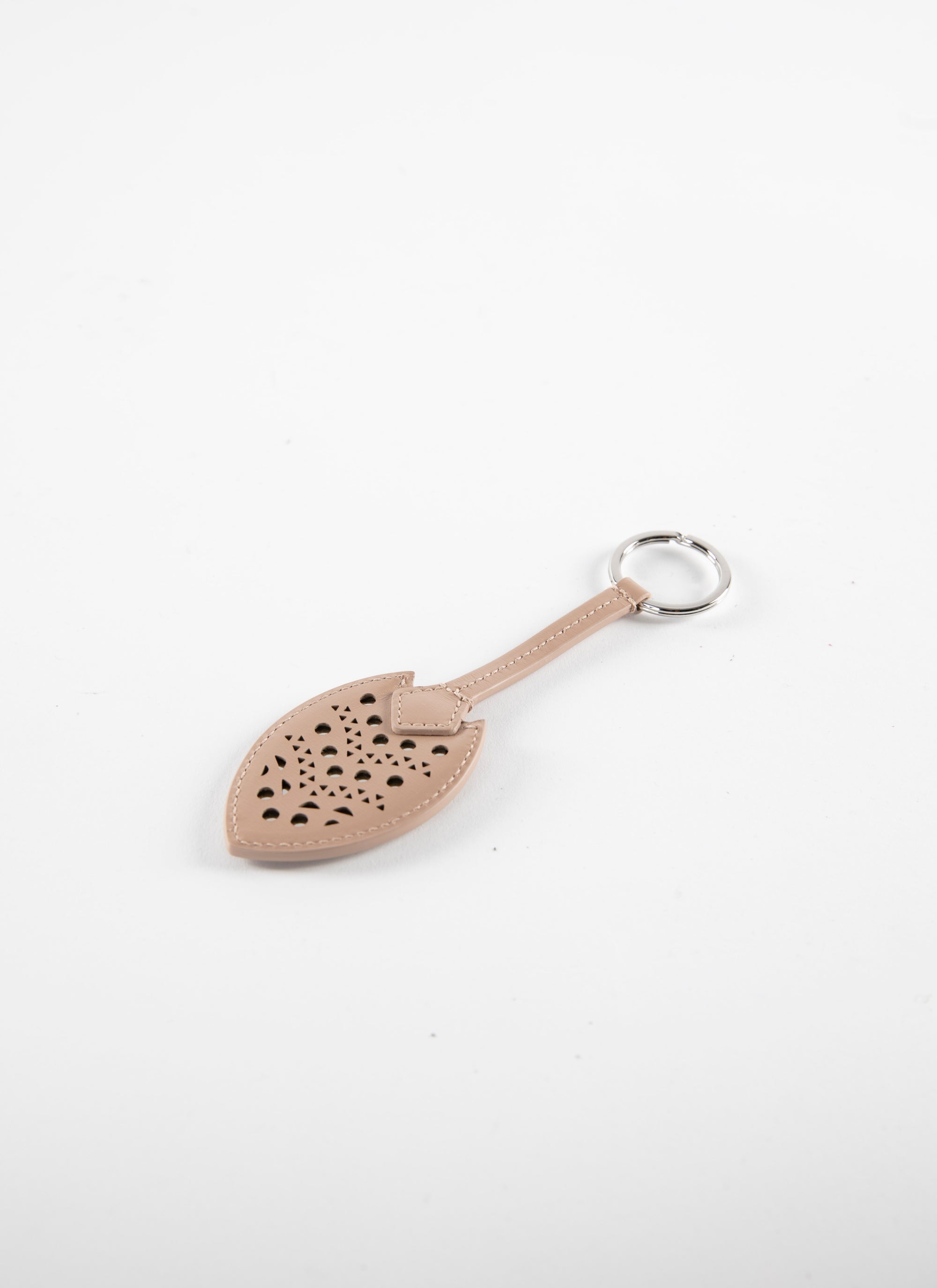Openwork key ring with leather mirror - Sand