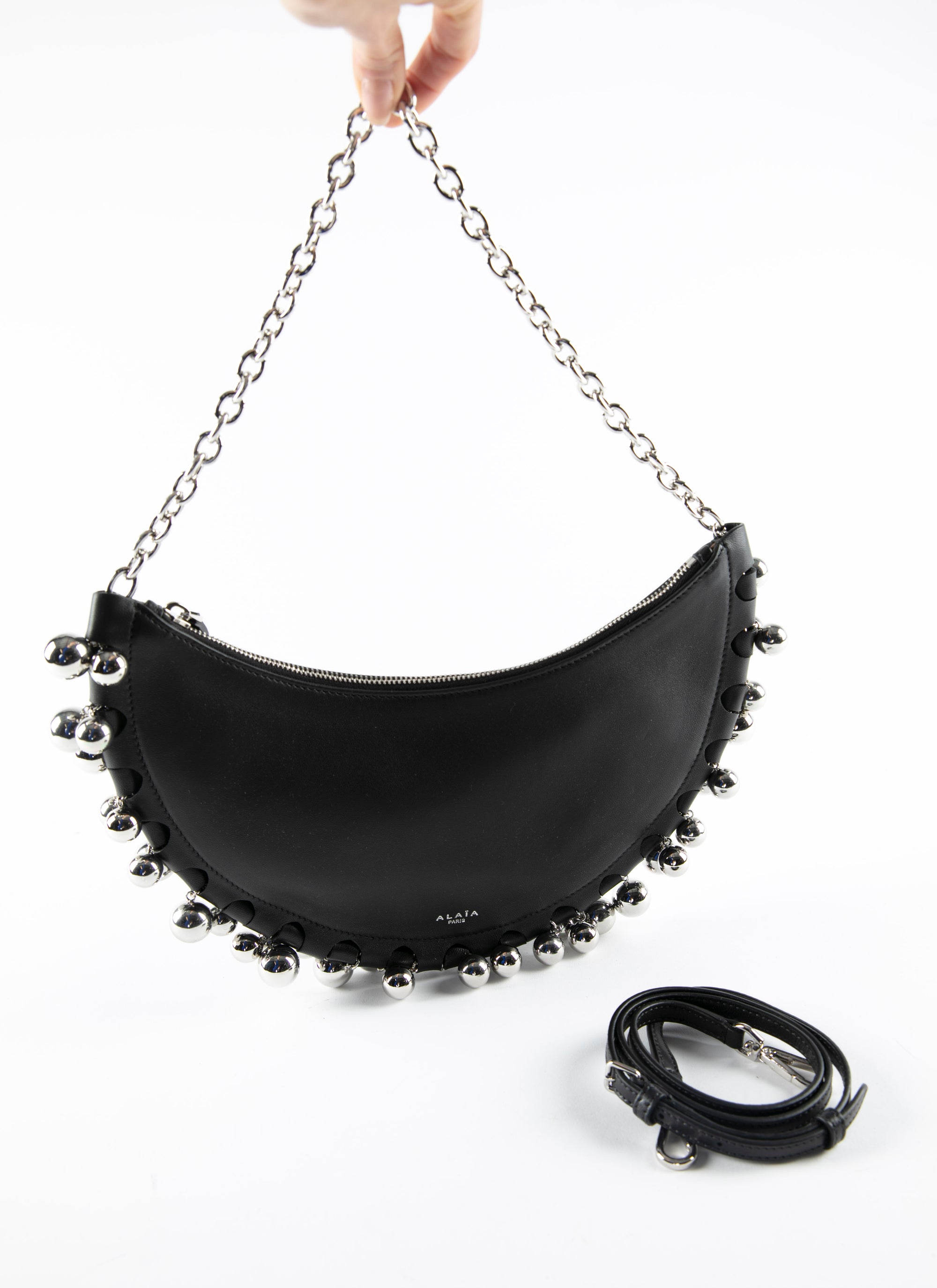 Half moon chain bag - Black intense