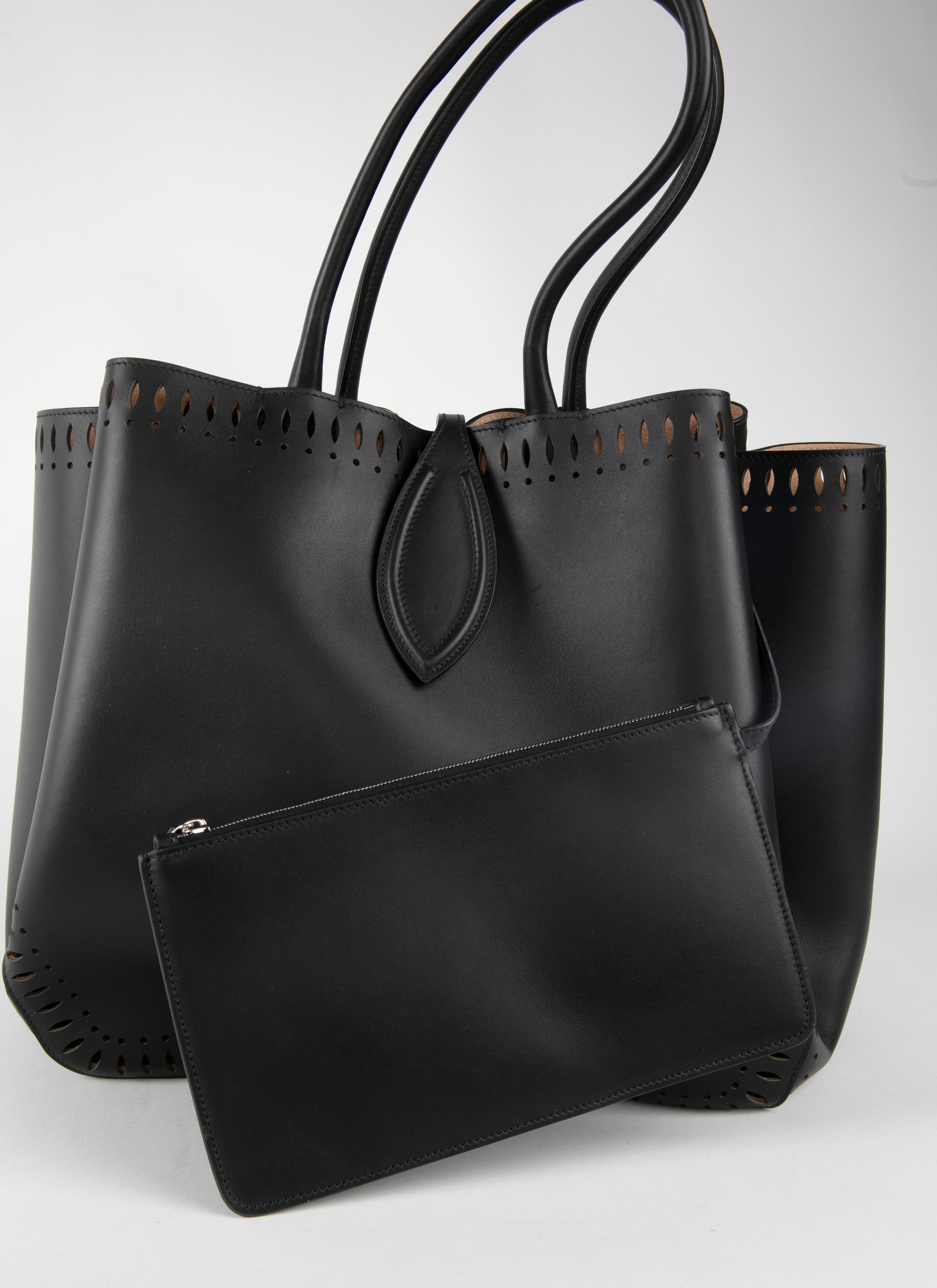 Angele Bag 32 - Black intense