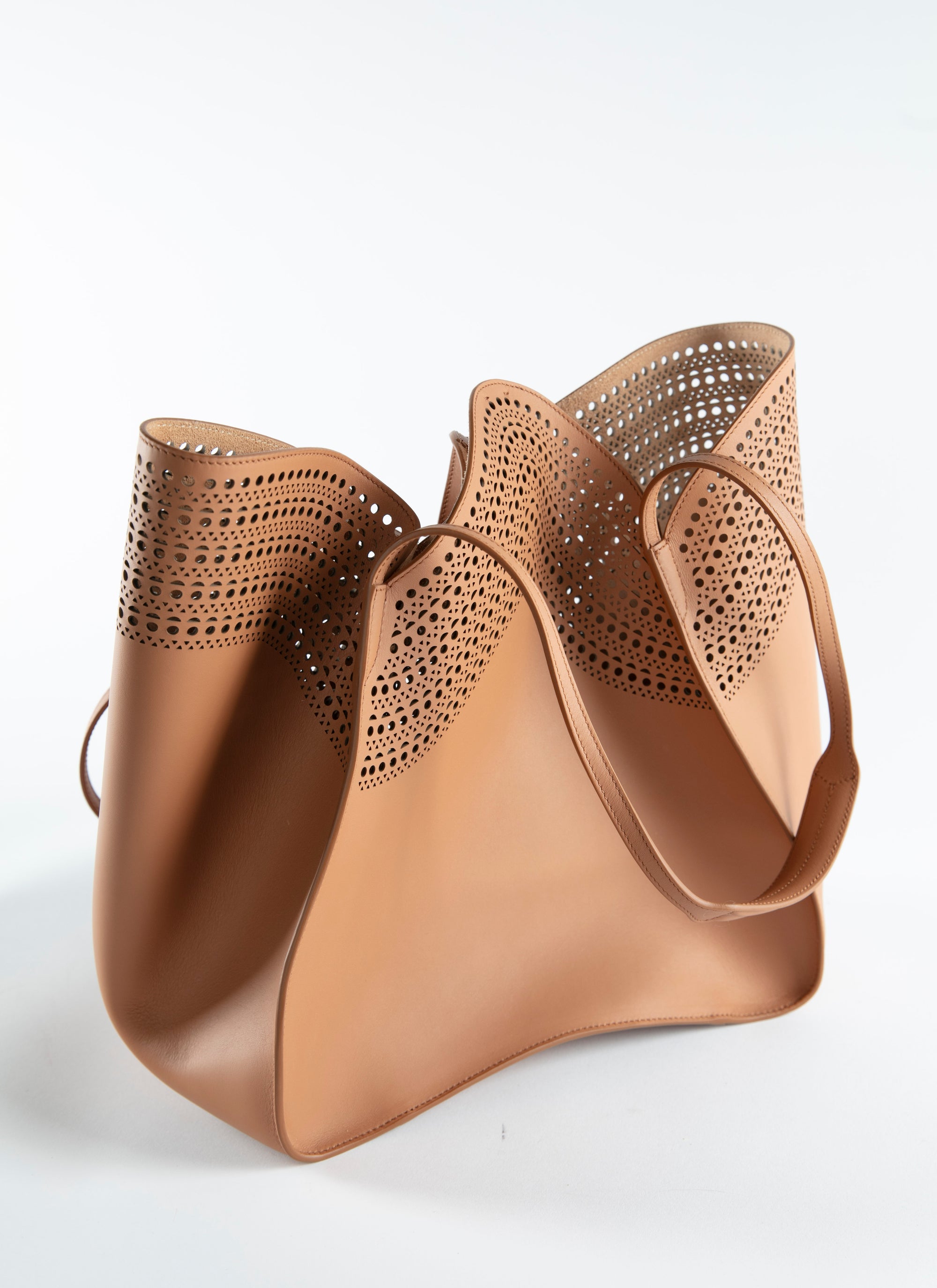 Lili 24 Bag - Golden Brown