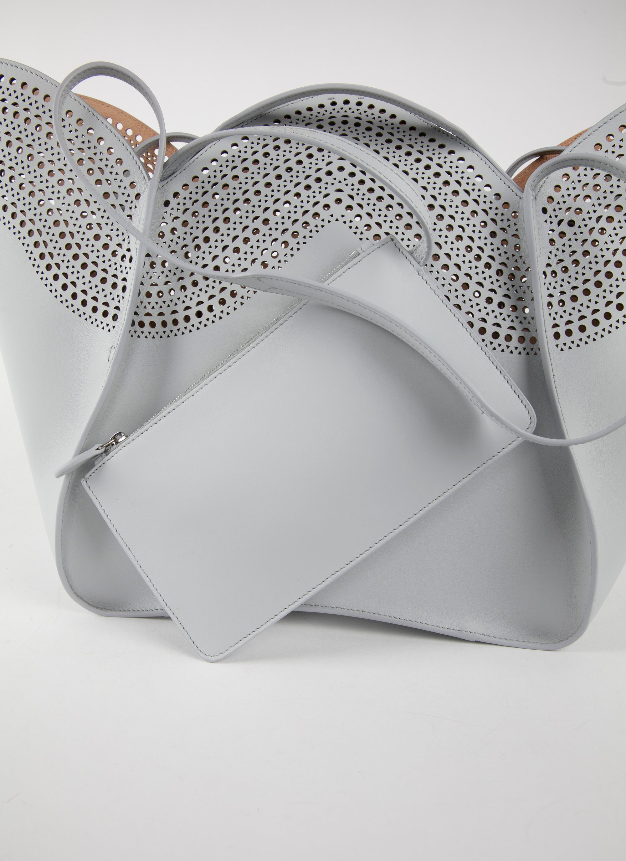 Lili 24 Bag - Cloud