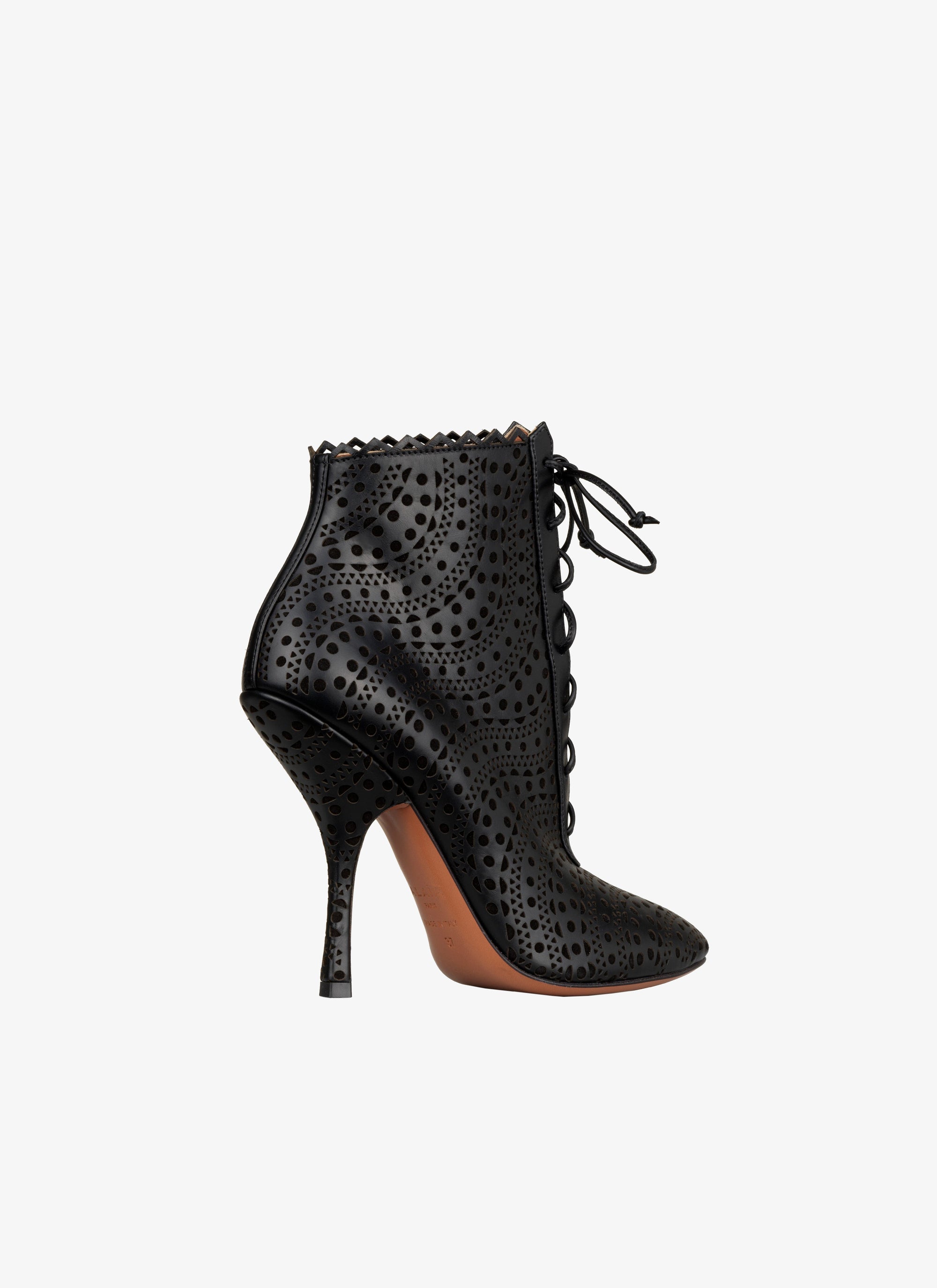 Bottines à talons 110 au motif ajouré en cuir lisse - Noir & Noir