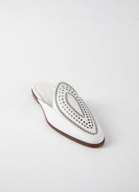 Mules plates en cuir ajourées - Blanc Craie
