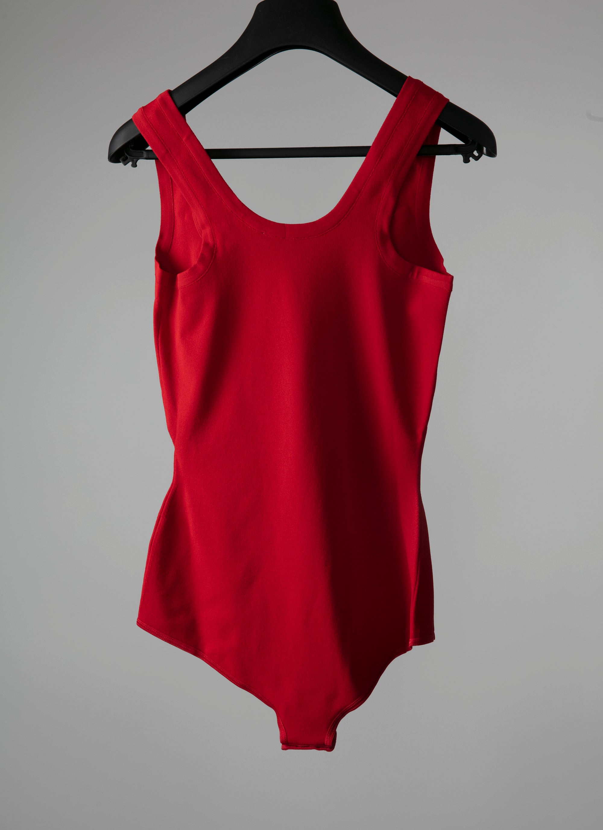 Body col carré classique sans manches - Ecarlate