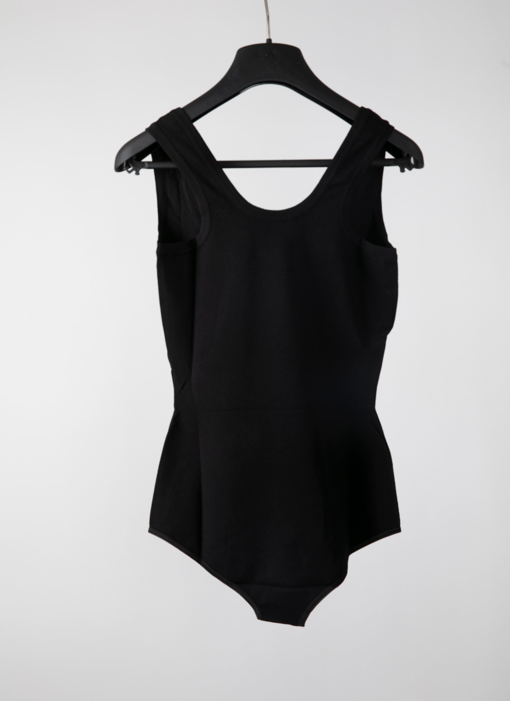 Body col carré classique sans manches - Noir