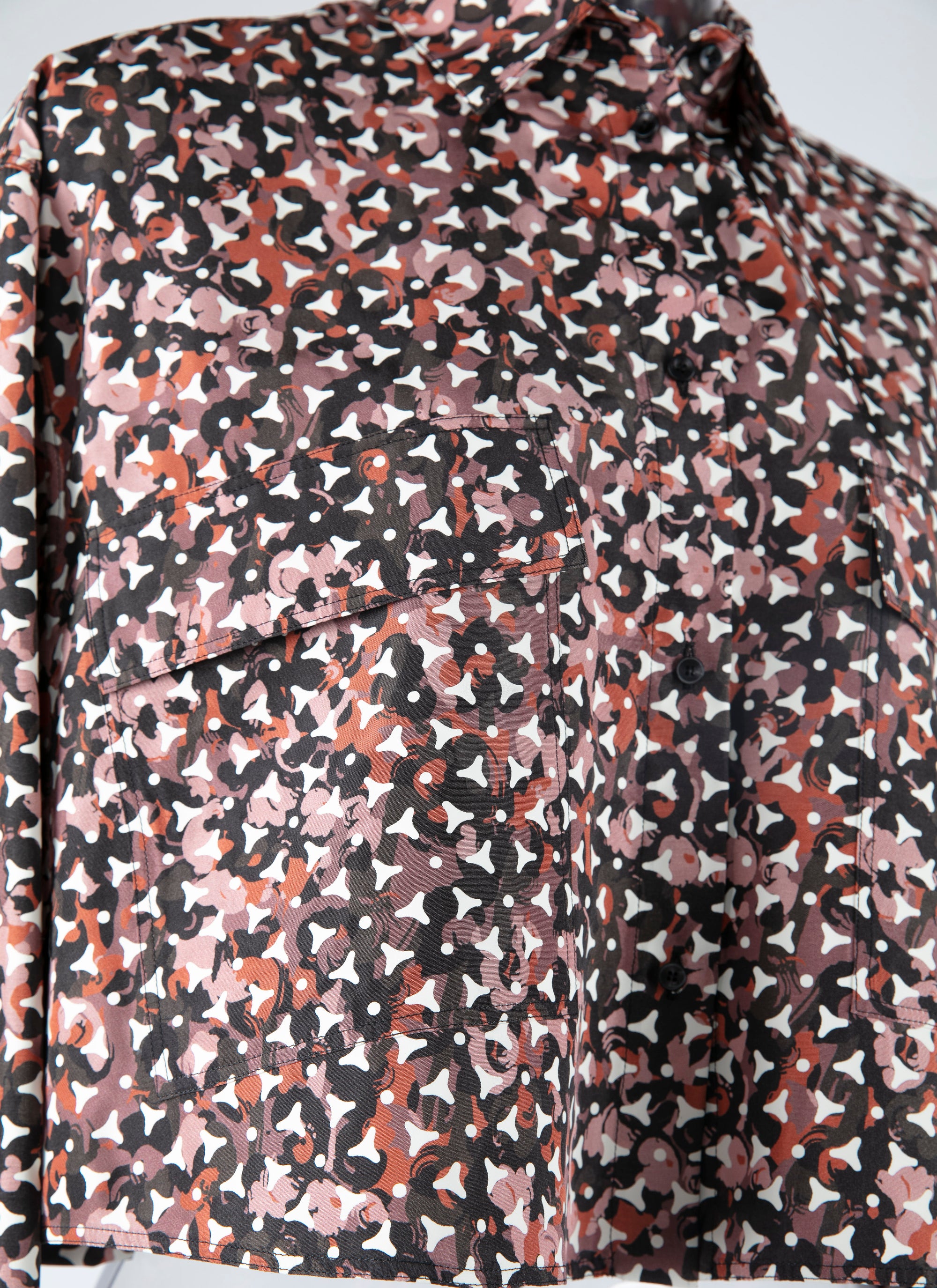 Chemise courte à grandes poches plaquées - Kaki & Bois de Rose